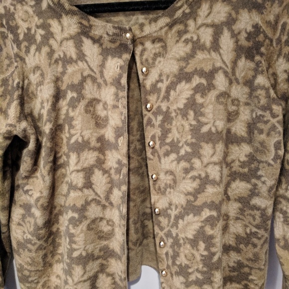 Top - Picture 4 of 4